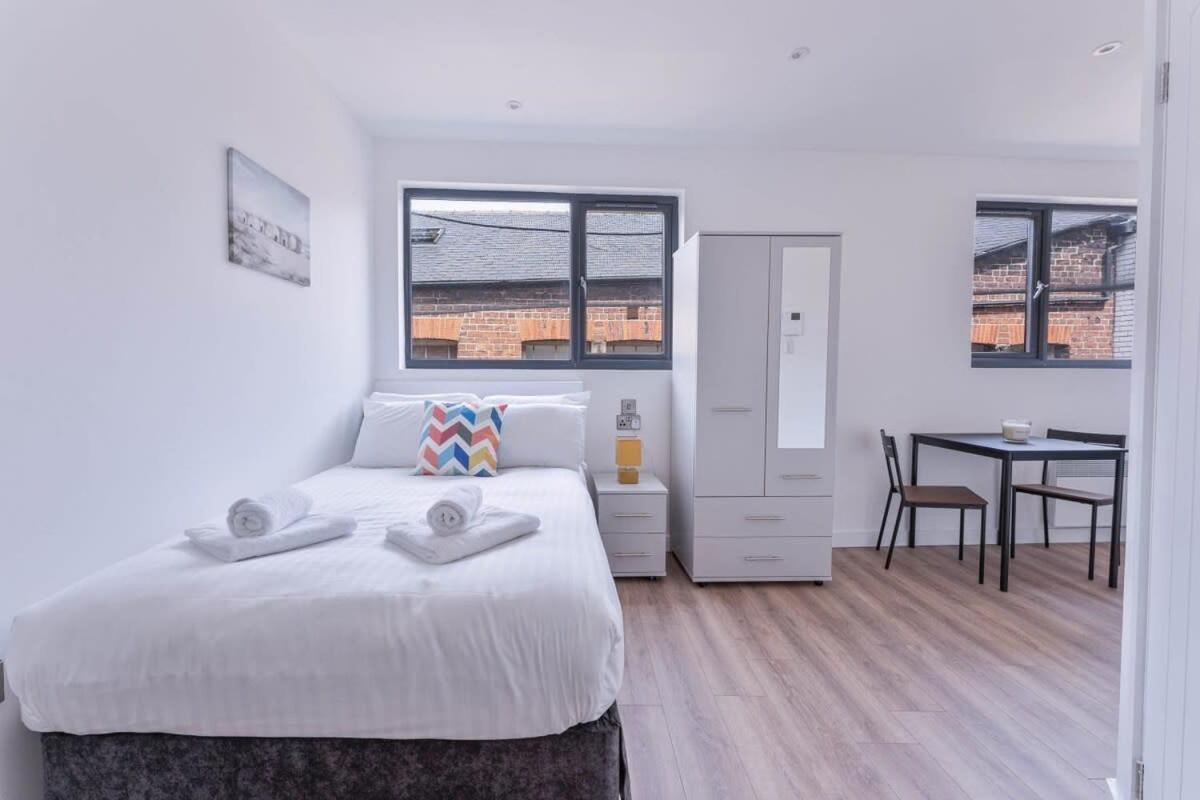 Charming Studio Apartment In Central Sheffield Exterior foto